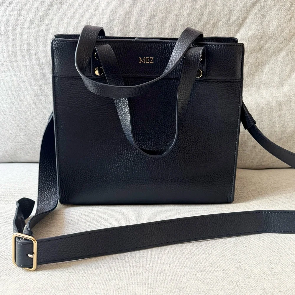 Mark & Graham Essential Leather Tote Navy Monogram MEZ - Picture 1 of 12